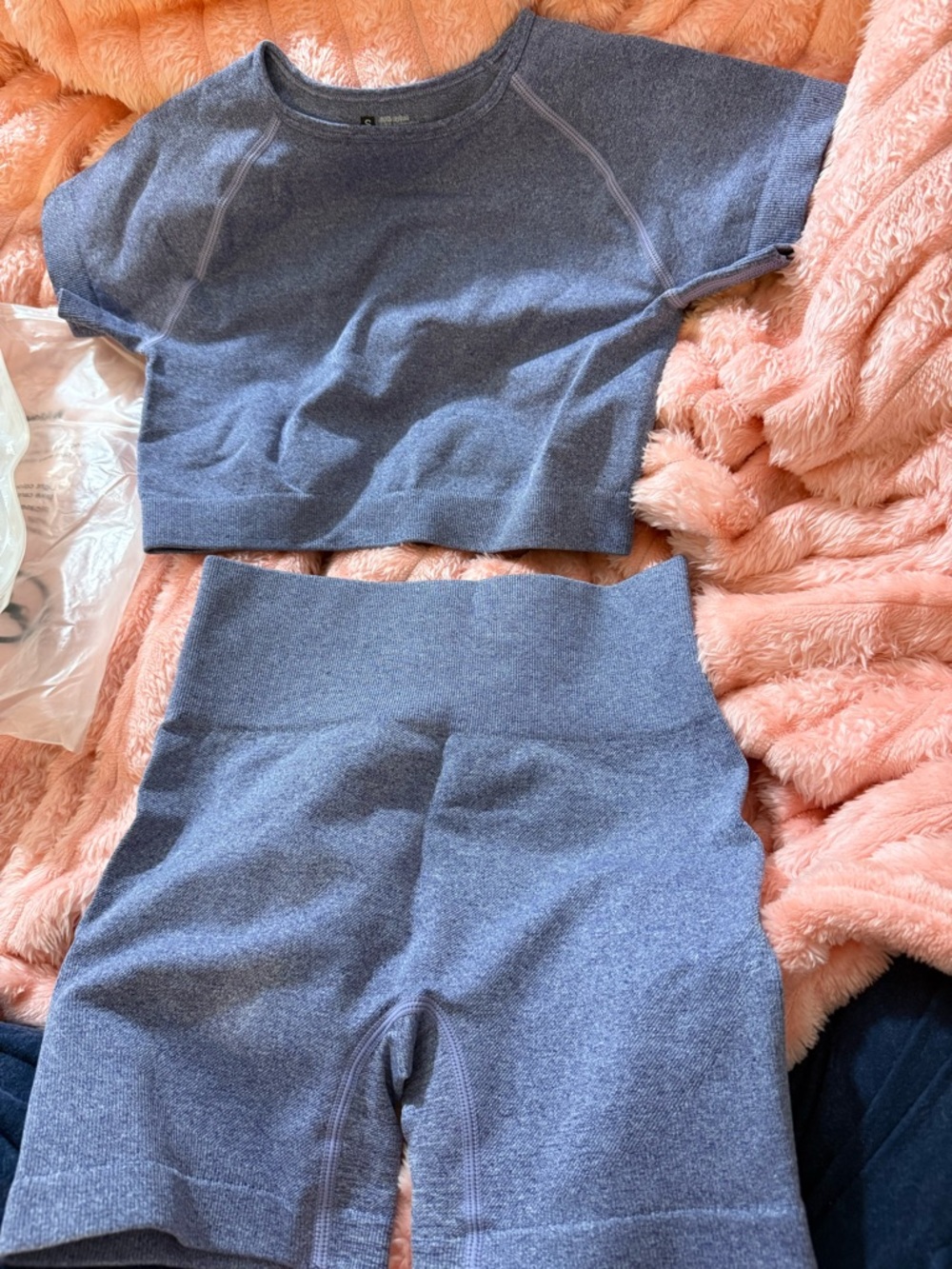 BRAND NEW! OQQ Seamless High-Waist Bike Shorts & Crop Top Set - Blue